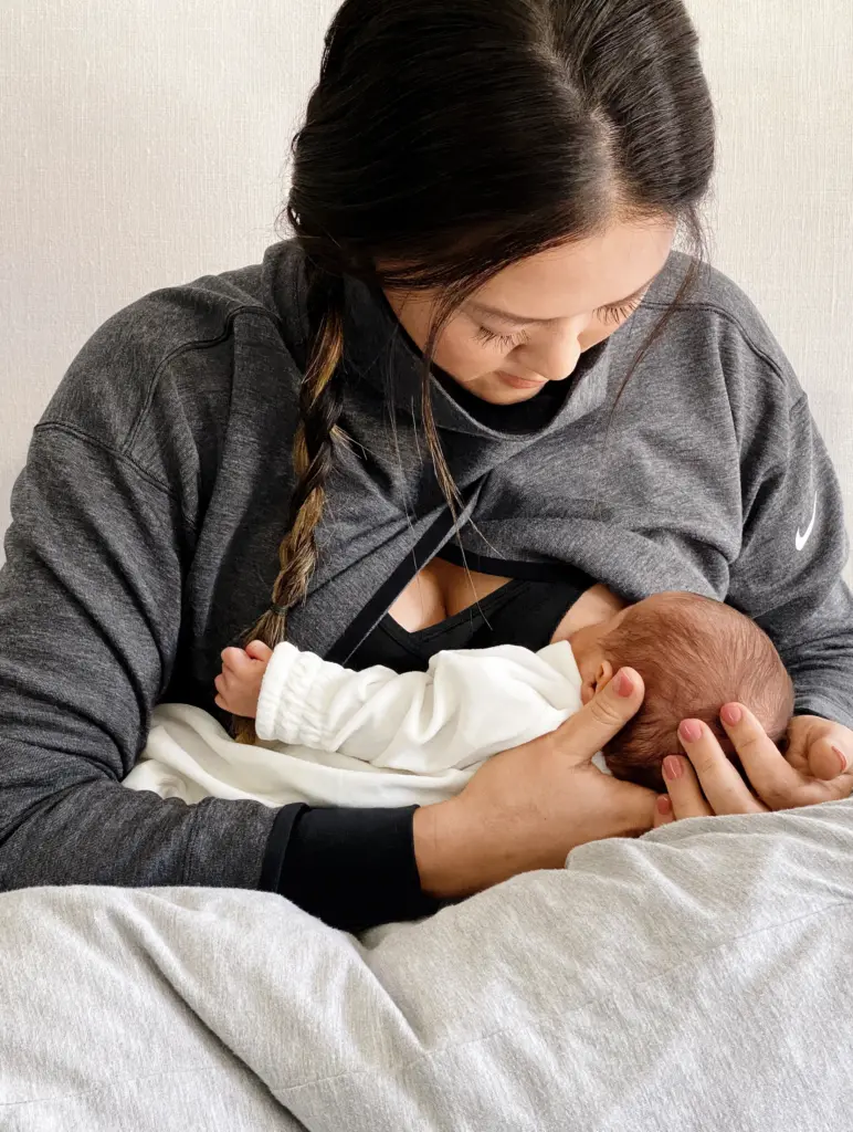 Junior Magazine Maternity Nike launches new Maternity Collection