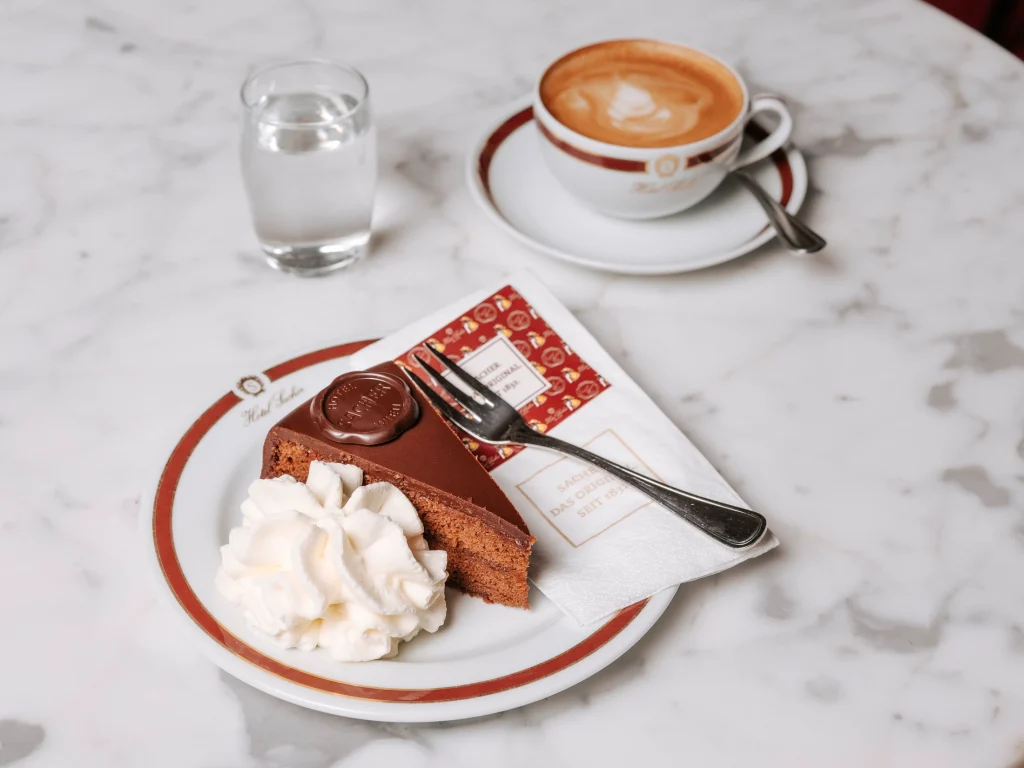 Junior Magazine City Guides Vienna with Kids: A stylish 72-Hour Getaway