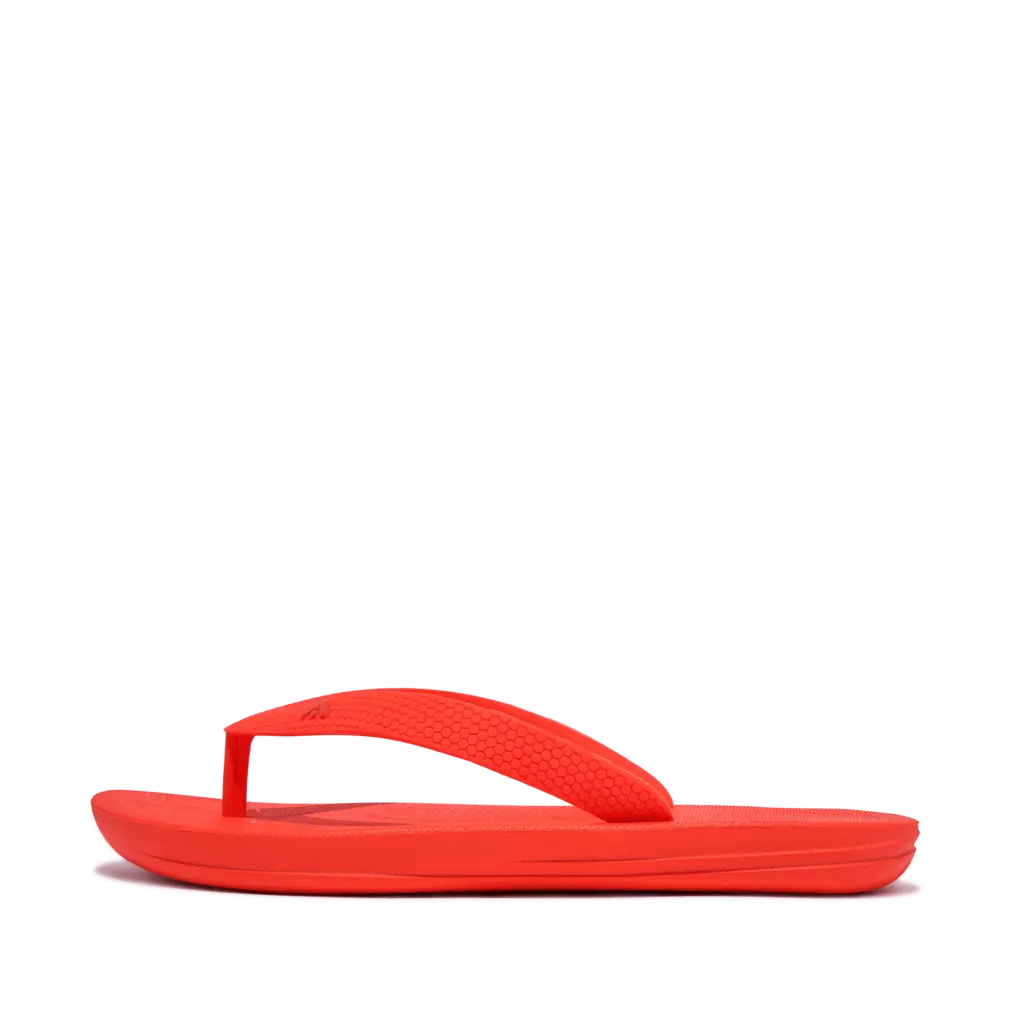 Junior Magazine Fashion News FitFlop launch colourful kids flip-flop collection