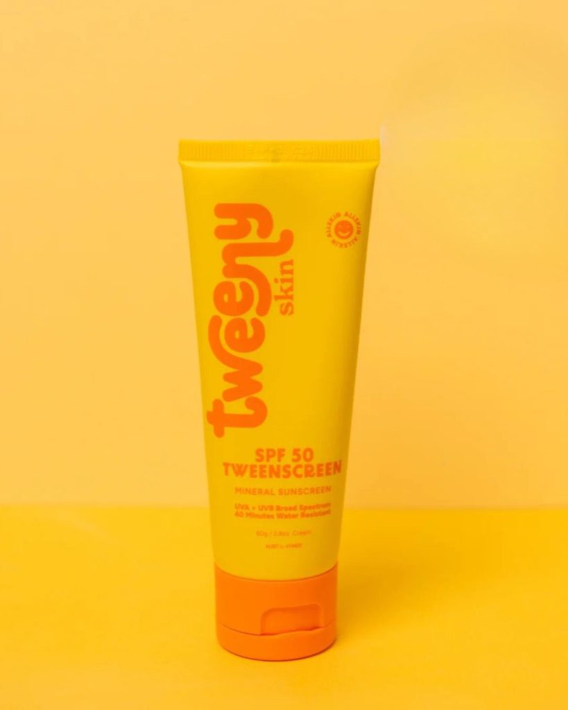 Junior Magazine This clean, expertly formulated lotion is lightly tinted to protect against sun rays and HEV Blue Light. Tweens will love the fast absorbing and non-greasy texture with an acne safe formula. TweenScreen SPF50, £18 for 60g, Tweeny Skin