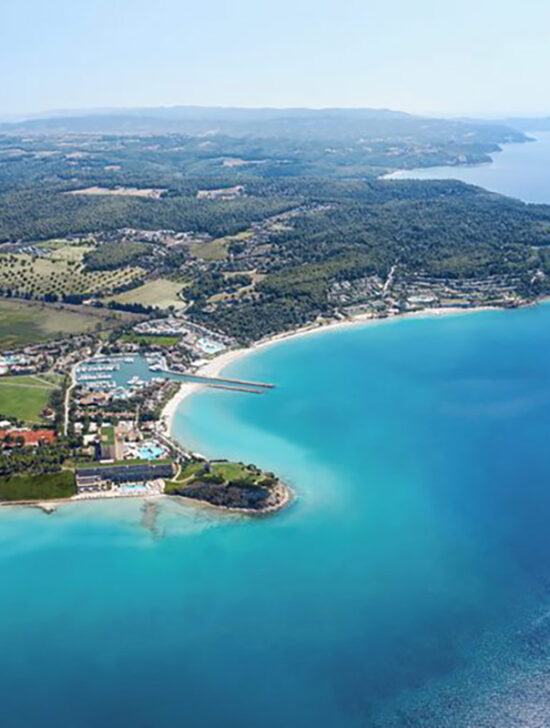 Junior Magazine Europe A guide to Sani Resort: which hotel is best for you and your family?