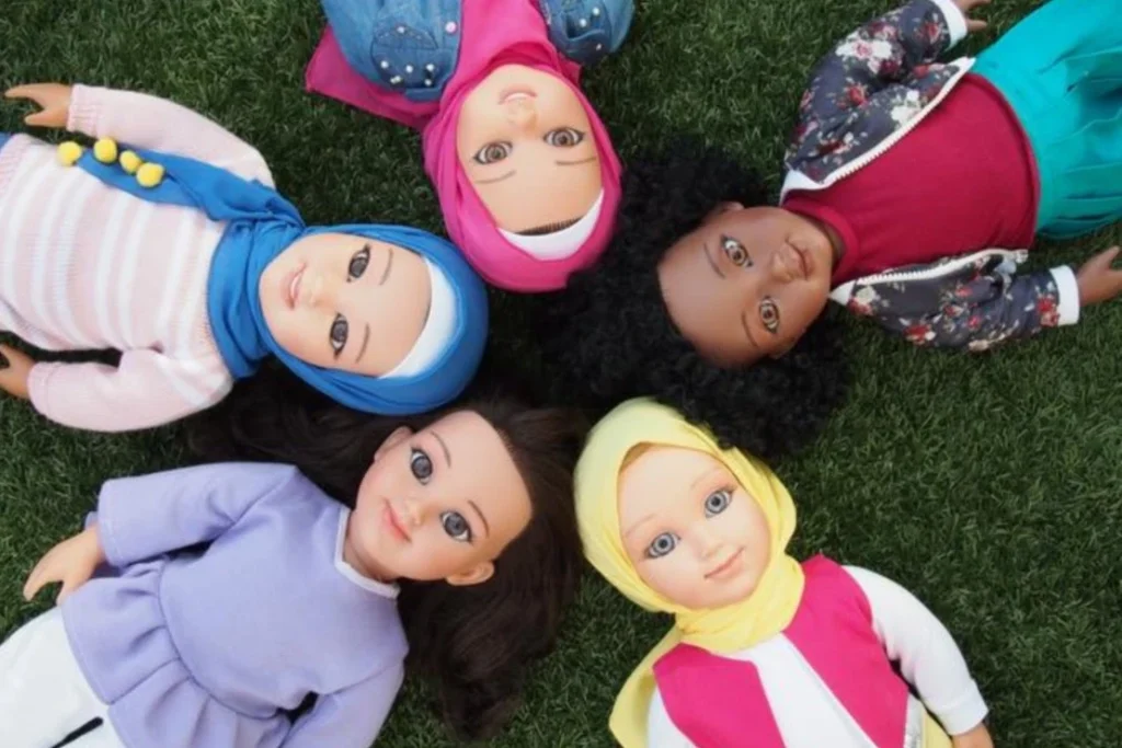 Junior Magazine Salam Sisters Dolls
