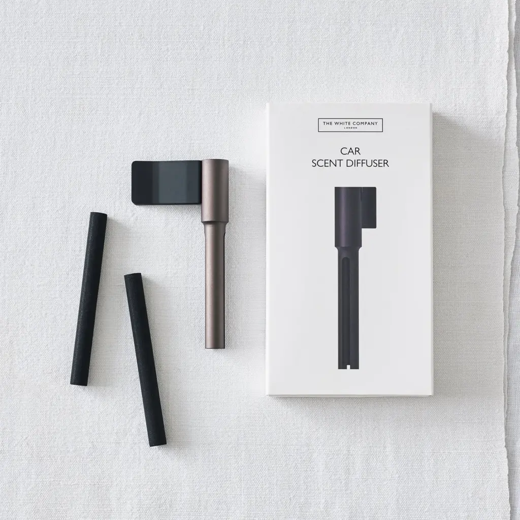 Junior Magazine This aluminium car-scenting stick cleverly clips onto an air vent in dad’s taxi – we mean car – so he can enjoy an uplifting scent on that daily commute (and those endless car pools!).