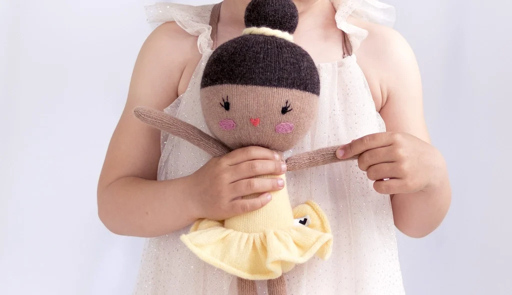 Junior Magazine Ballerina Misty