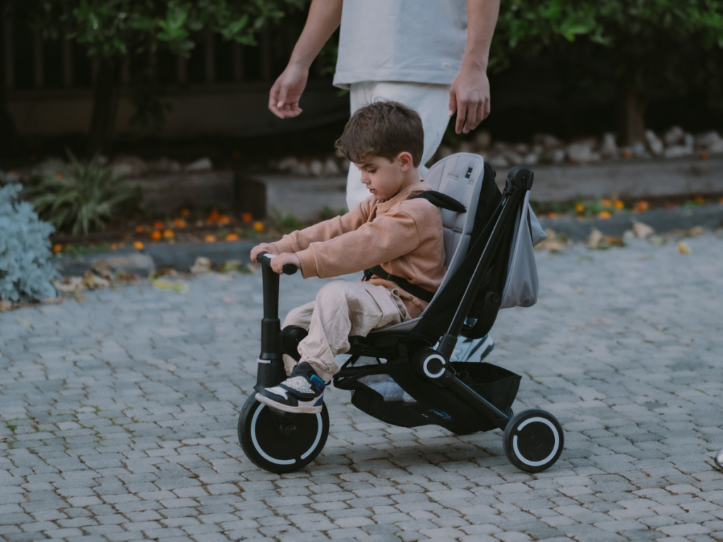 Junior Magazine Travel Awards 2024 Best Travel Product (For Parents) | Junior Design Awards 2024