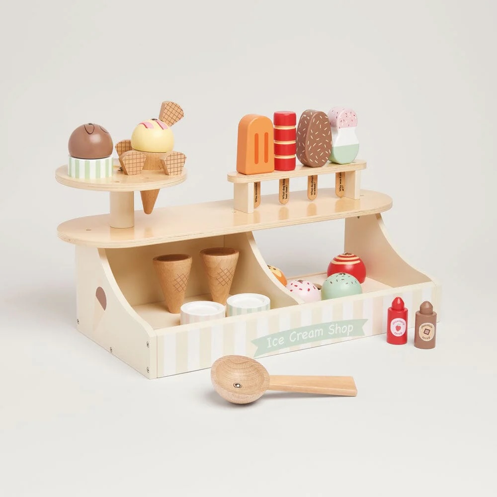 Junior Magazine Lolly & Scoop Wooden Ice Cream Shop, £60, GLTC