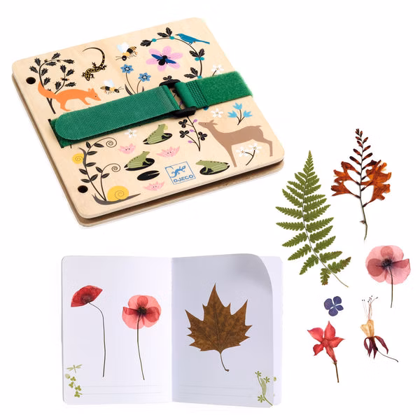 Junior Magazine Djeco Do It Yourself – Budding Botanist Flower & Leaf Press Book, £17.99