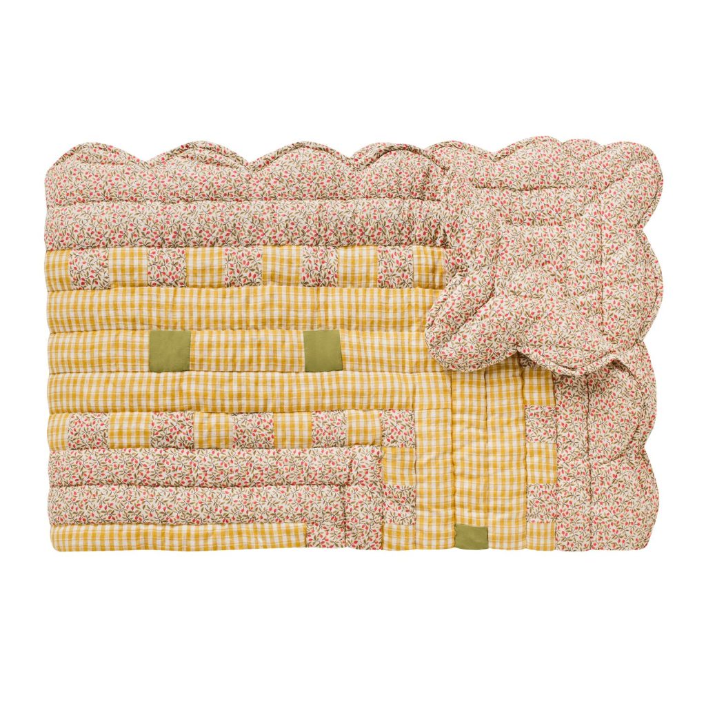 Junior Magazine Buttercup Scalloped Patchwork Quilt, £180