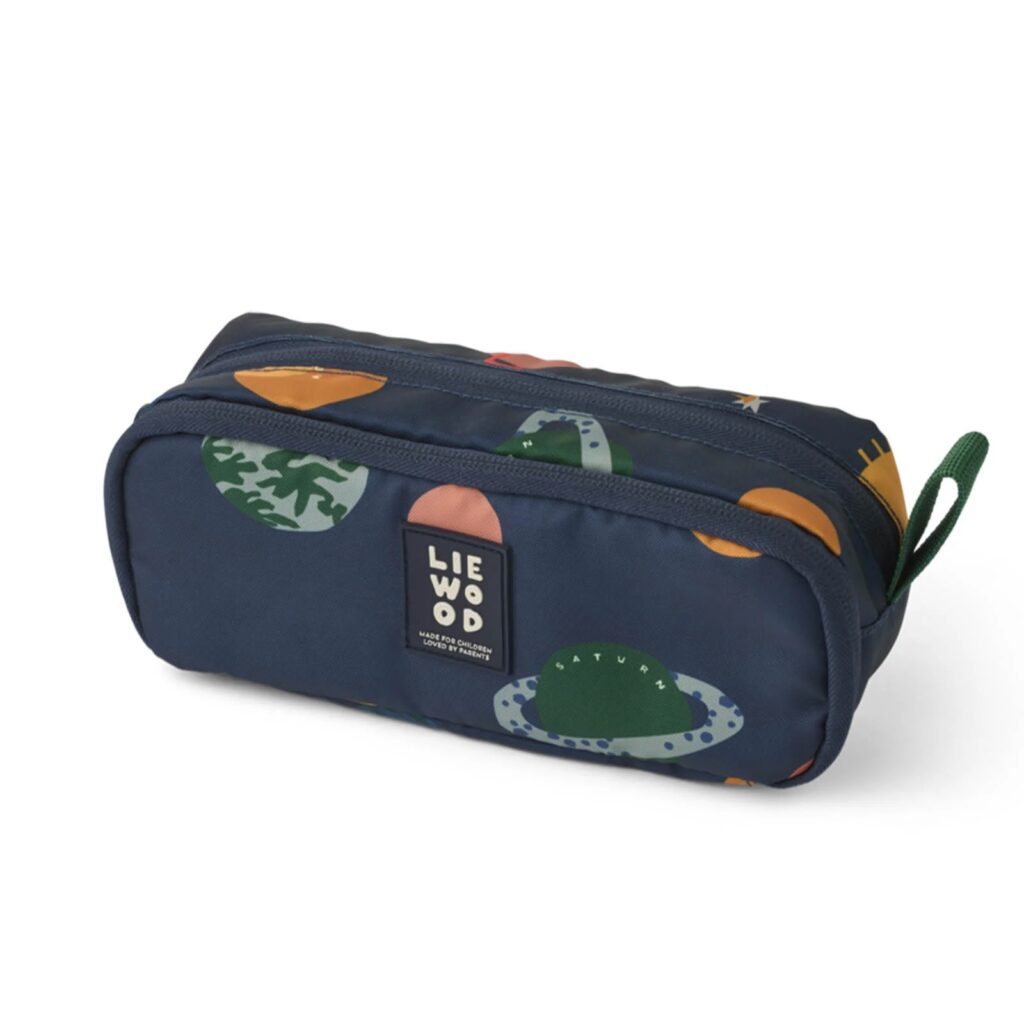 Junior Magazine A classic zip up pencil case made from 100% recycled nylon with plenty of room for all the essentials and a cool solar system motif that kids will love. Bonus points for the practical colour palette that won’t show the dirt.