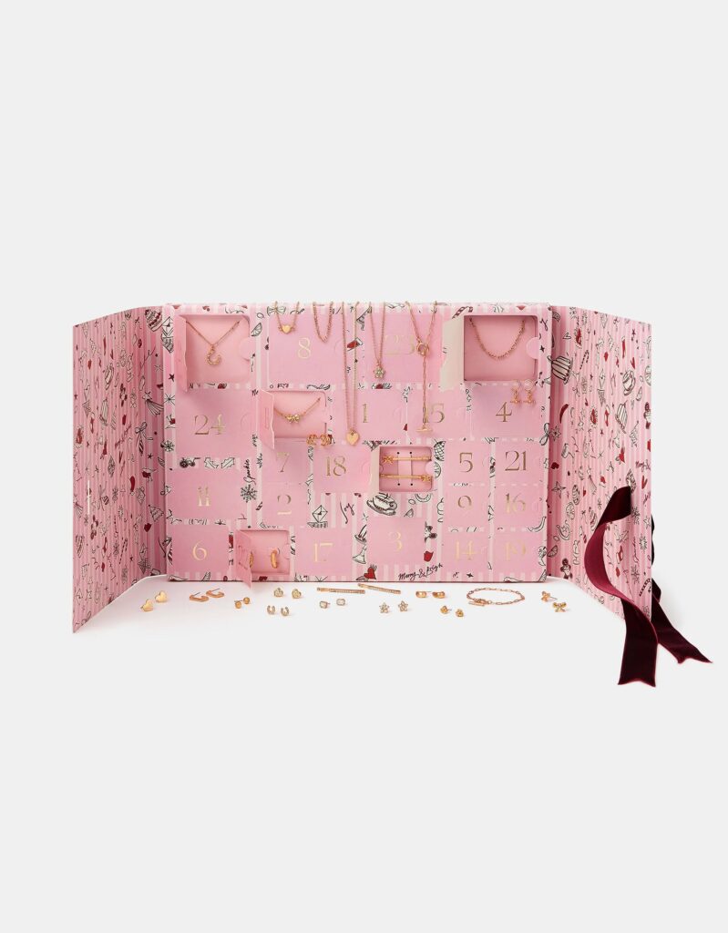 Junior Magazine Ideal for the Jewellery Loving Teen