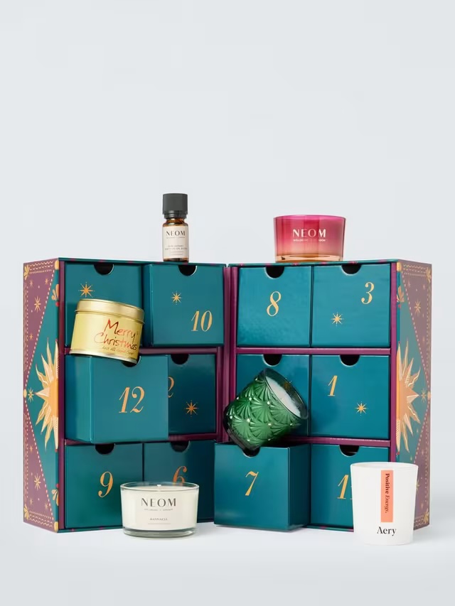 Junior Magazine Ideal for the Candle Lovers