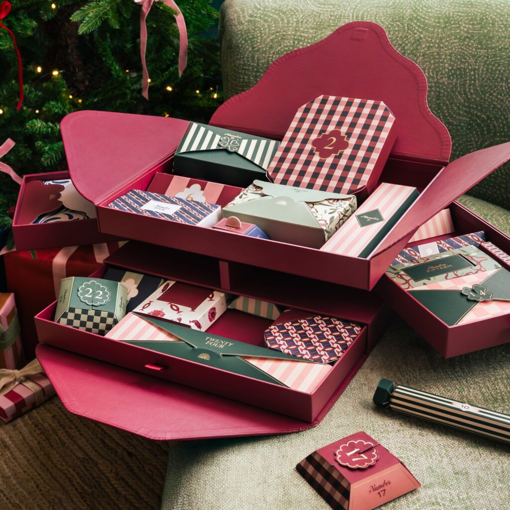 Junior Magazine Ideal for the Stationery Lovers