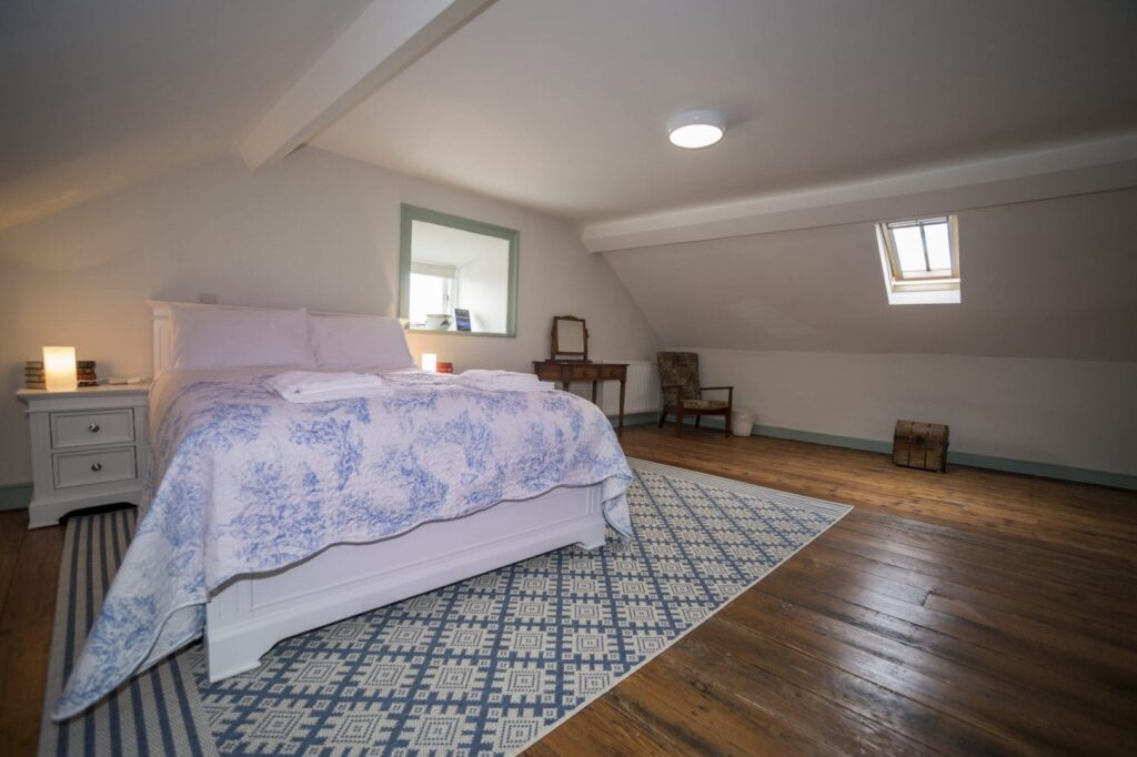 Junior Magazine Europe Lighthouse Stays: 3 Unique Family Holiday Rentals in Ireland