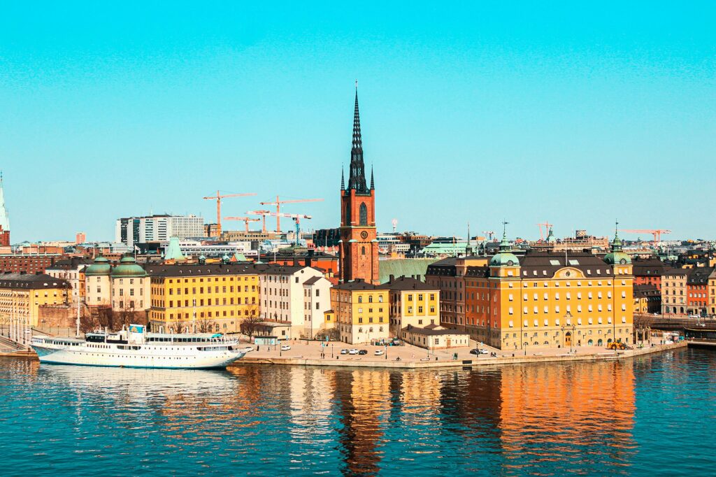 Junior Magazine City Guides Sweden with Kids: The Best of City Life and Outdoor Living
