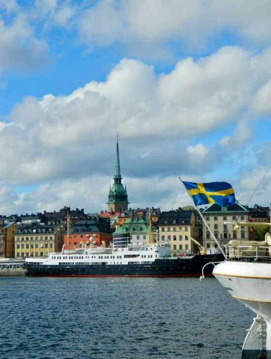 Junior Magazine City Guides Sweden with Kids: The Best of City Life and Outdoor Living