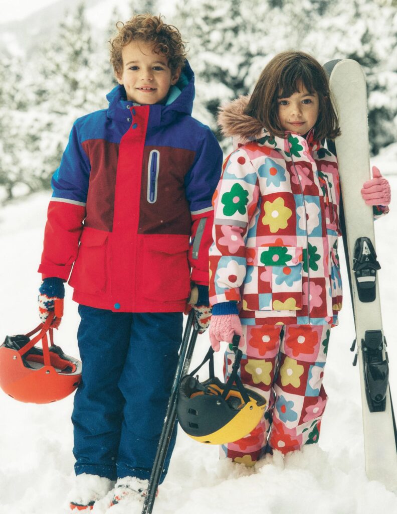 Junior Magazine Childrens Fashion Stylish Ski Wear & Snow Clothes for Children