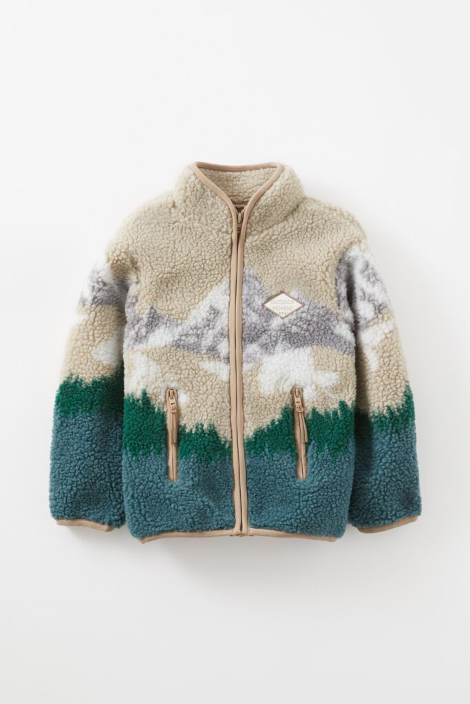 Junior Magazine Childrens Fashion Stylish Ski Wear & Snow Clothes for Children