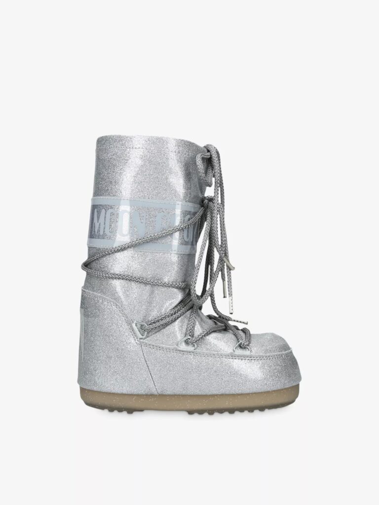 Junior Magazine Childrens Fashion Stylish Ski Wear & Snow Clothes for Children