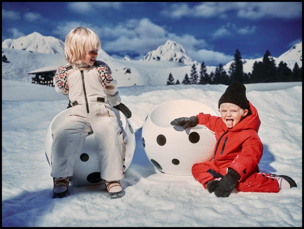 Junior Magazine Childrens Fashion Stylish Ski Wear & Snow Clothes for Children