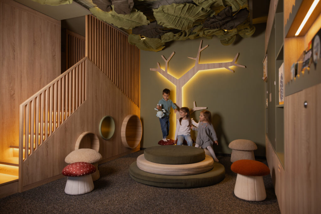 Junior Magazine Ski & Adventure Schlosshotel Fiss: What is the 5* Family Hotel in Tyrol really like?