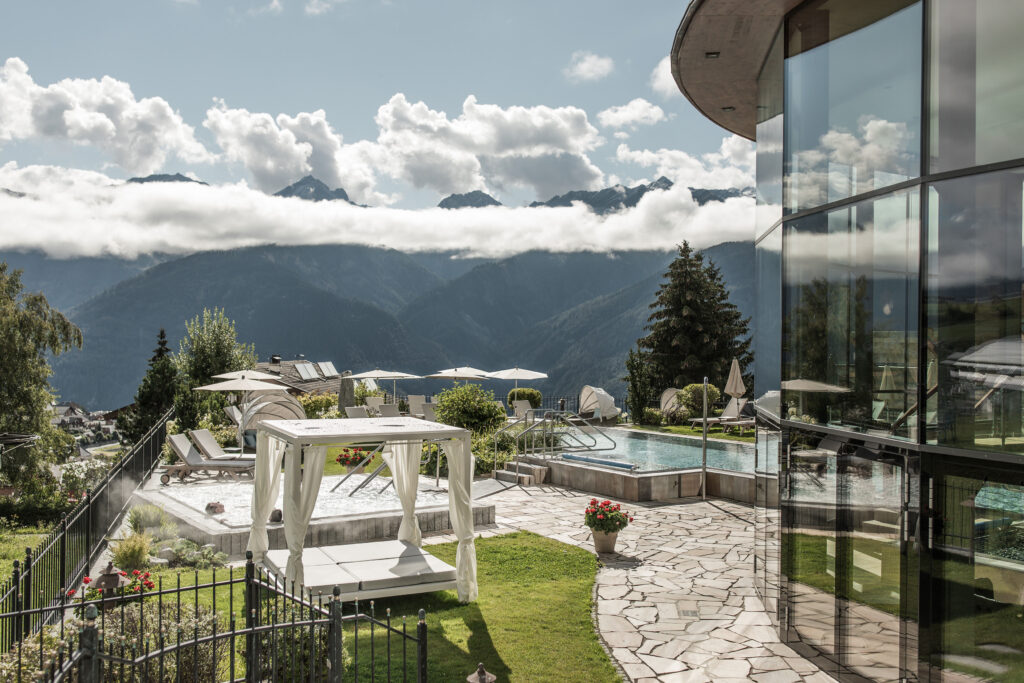 Junior Magazine Ski & Adventure Schlosshotel Fiss: What is the 5* Family Hotel in Tyrol really like?