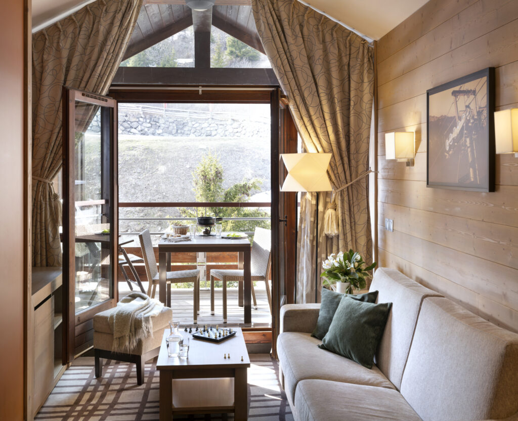 Junior Magazine Ski & Adventure Junior Roadtrip: A Luxury Family Ski Resort in Flaine