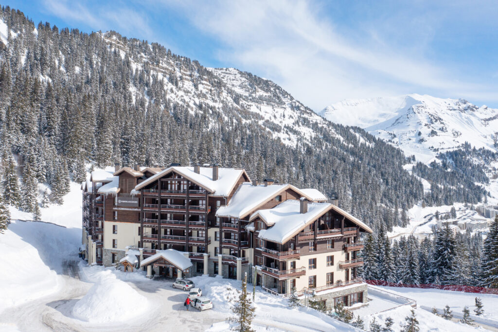 Junior Magazine Ski & Adventure Junior Roadtrip: A Luxury Family Ski Resort in Flaine