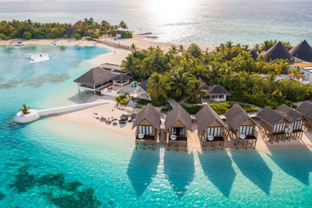 Junior Magazine Long Haul The Maldives with Kids? Why THE OZEN COLLECTION has nailed it!