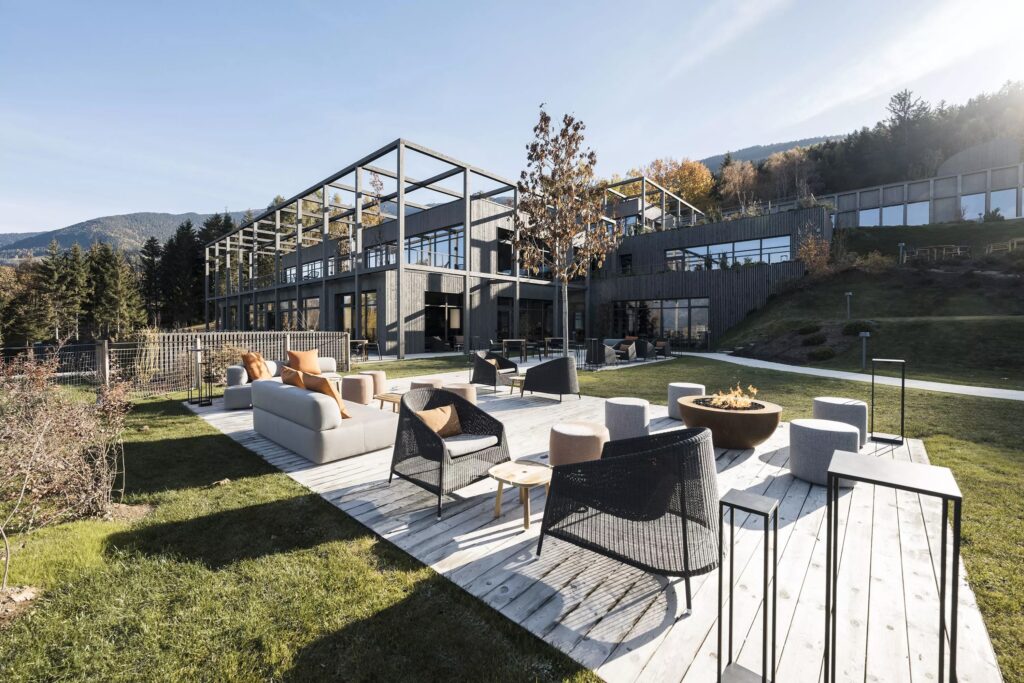 Junior Magazine Junior Travel Awards Winner: Best Family Resort in Europe for AKI PLOSE, Italy | Junior Travel Awards 2026