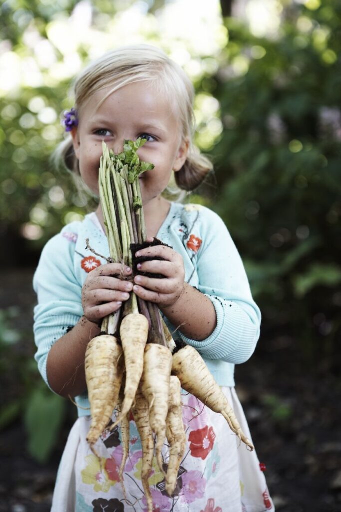 Junior Magazine Family Life How to Create a Mini Vegetable Garden with Children