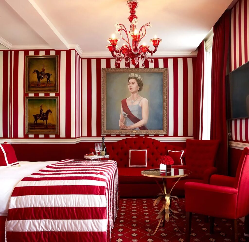 Junior Magazine Junior in London A ‘Royal’ Family Stay: The Rubens at the Palace, London with Kids