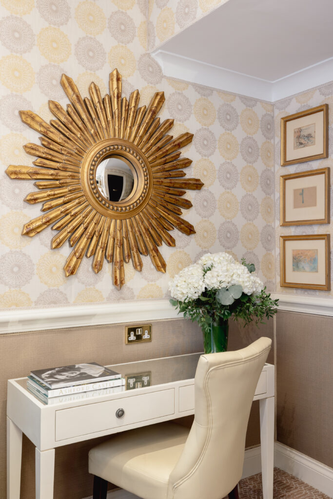 Junior Magazine Junior in London A ‘Royal’ Family Stay: The Rubens at the Palace, London with Kids