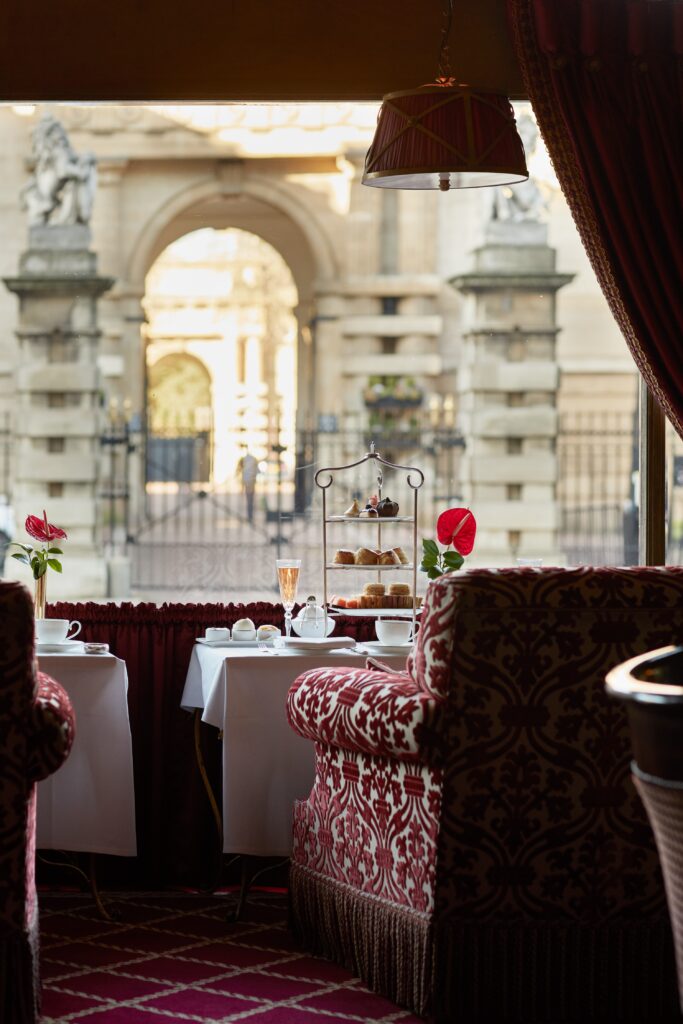 Junior Magazine Junior in London A ‘Royal’ Family Stay: The Rubens at the Palace, London with Kids