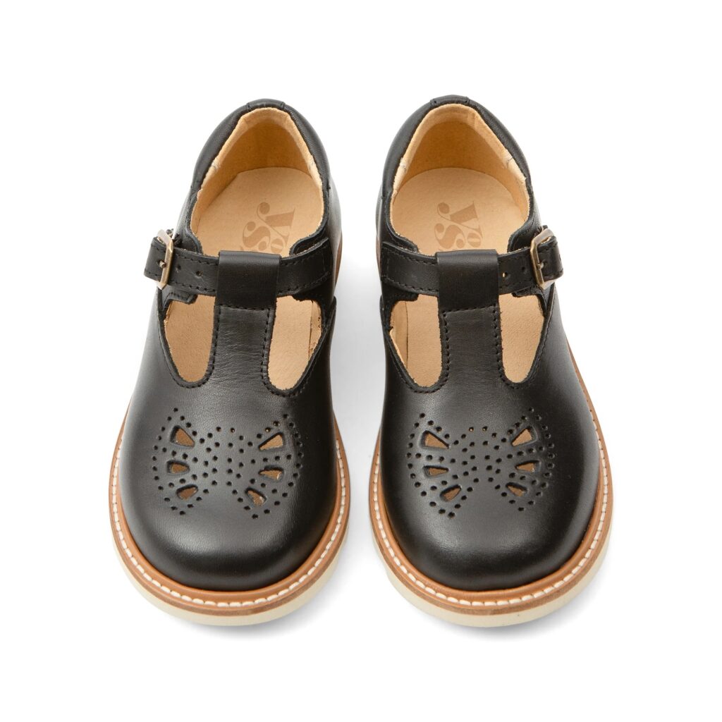 Junior Magazine Back to School Best School Shoes – and Where to Buy Them!