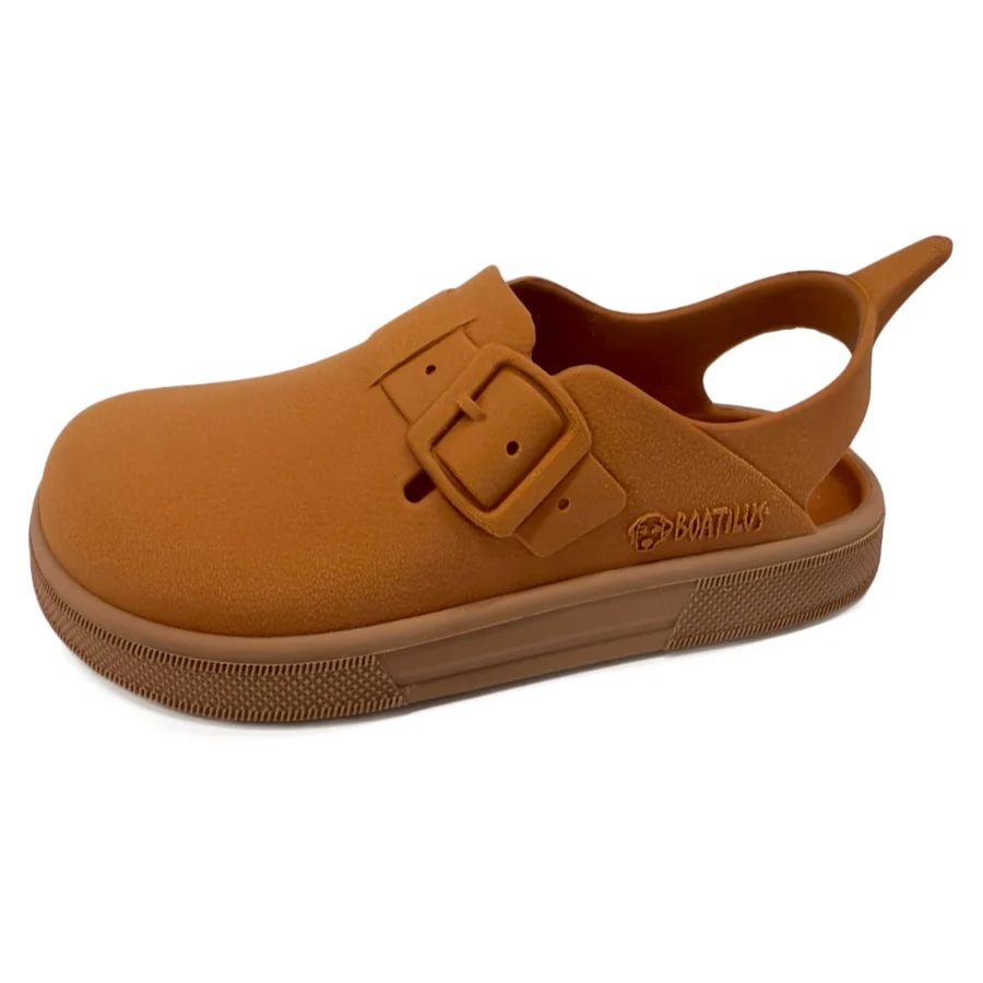 Junior Magazine Bosty Veg Brushed Clog, £27, Boatilus 