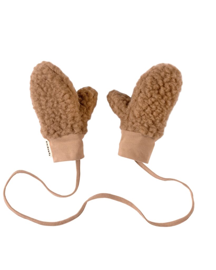 Junior Magazine Bruno Mittens, £29, Binibamba